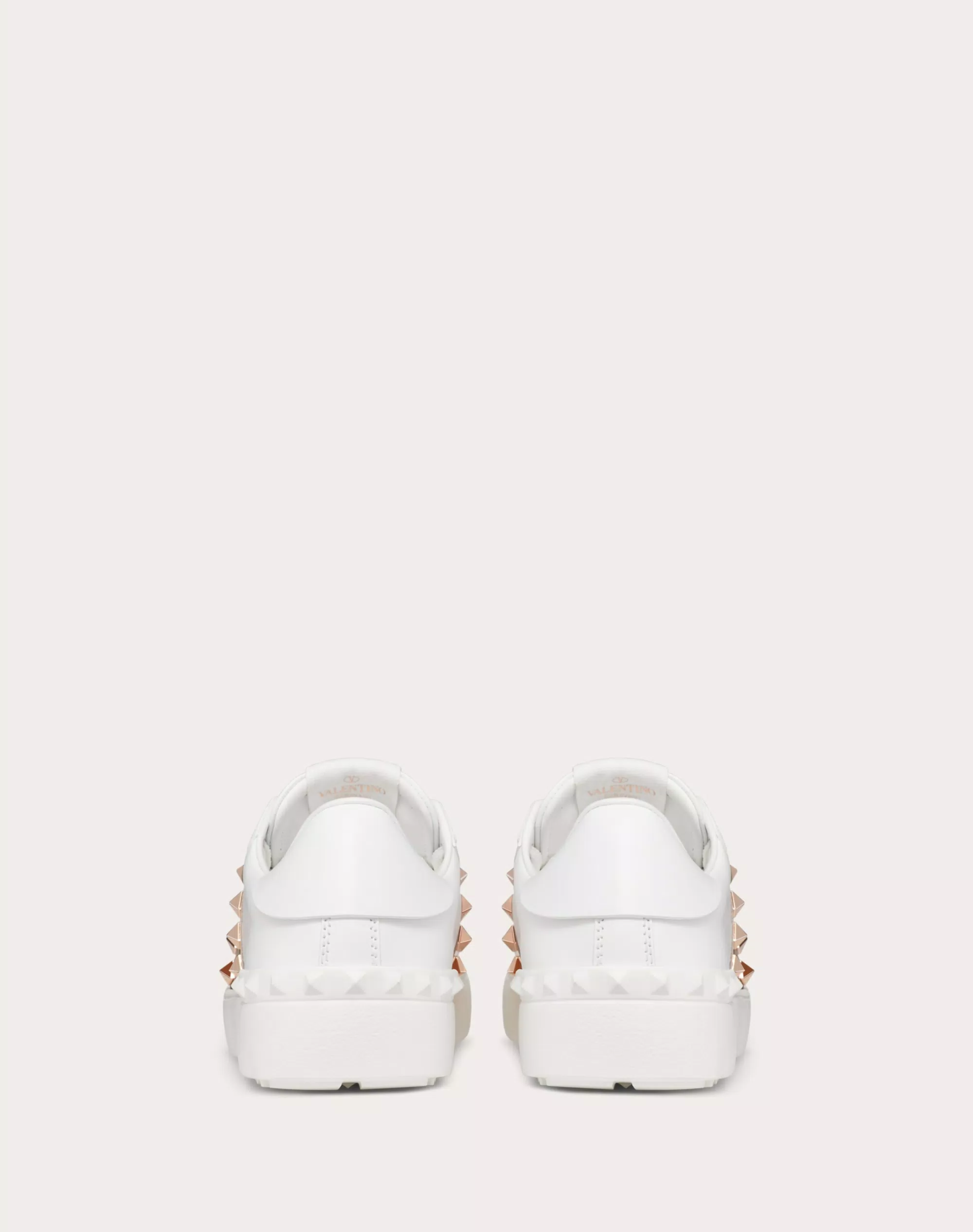 ROCKSTUD UNTITLED SNEAKER IN CALFSKIN LEATHER WITH METALLIC STRIPE